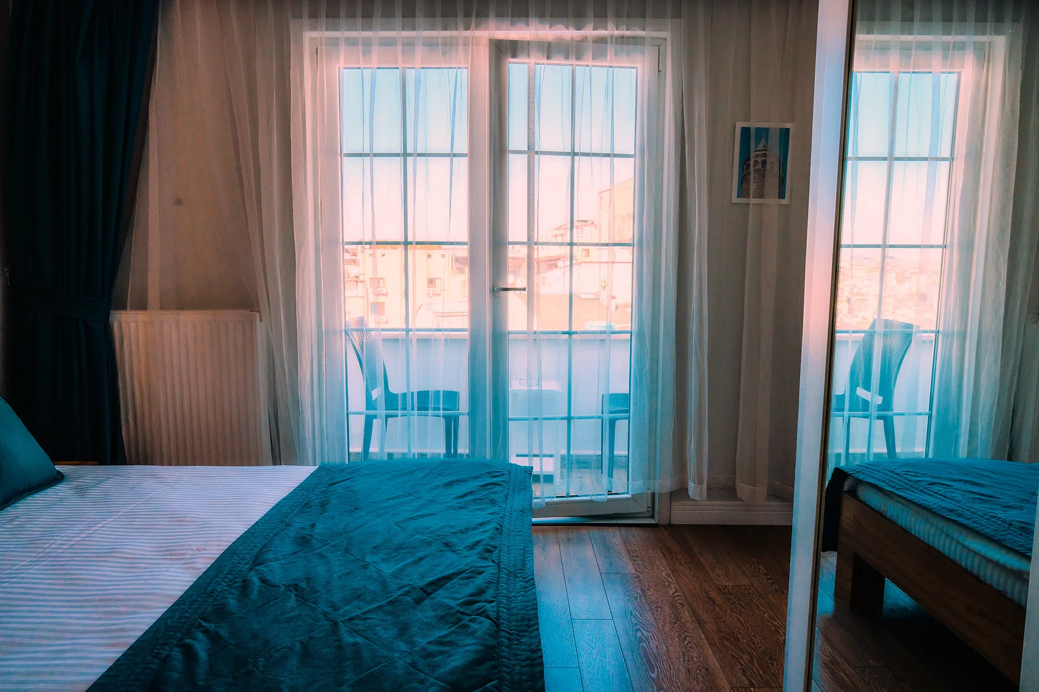 Standart odada modern banyo