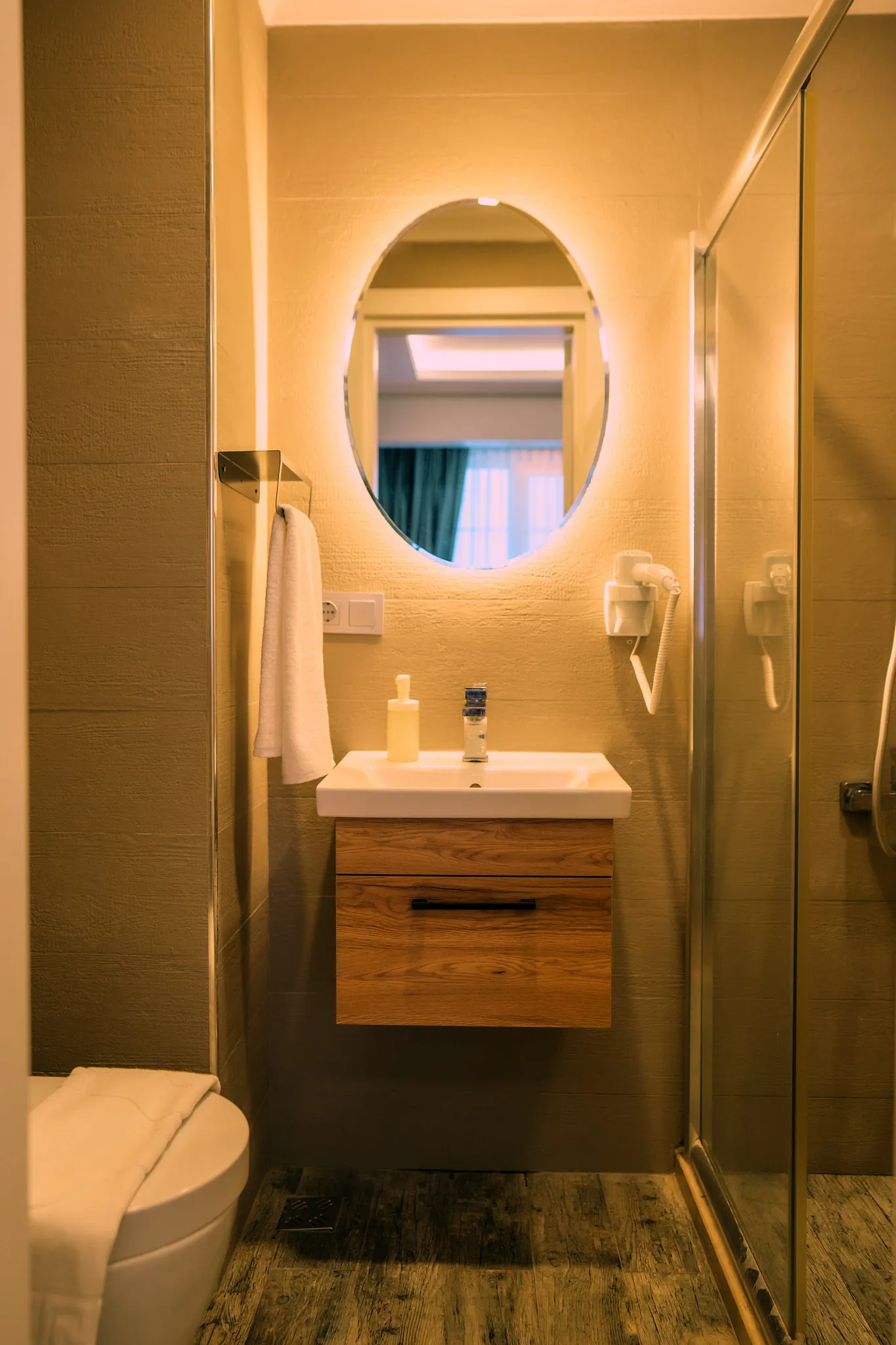 Ekonomik oda fotoğraf 8